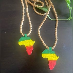 Jamaican inspired earrings and necklace set for excellent price!